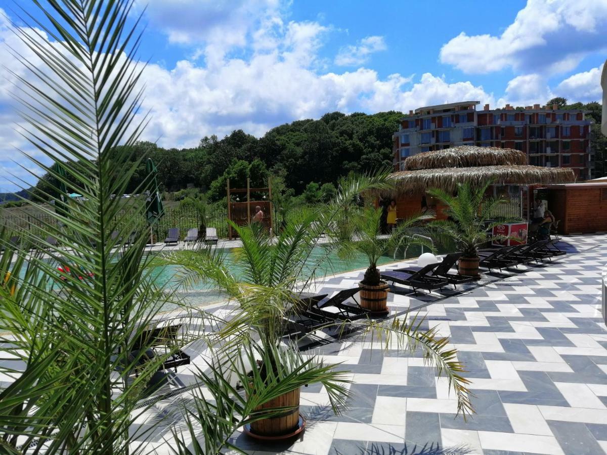 Allure Beach Resort Aparthotel Πριμόρσκο Εξωτερικό φωτογραφία