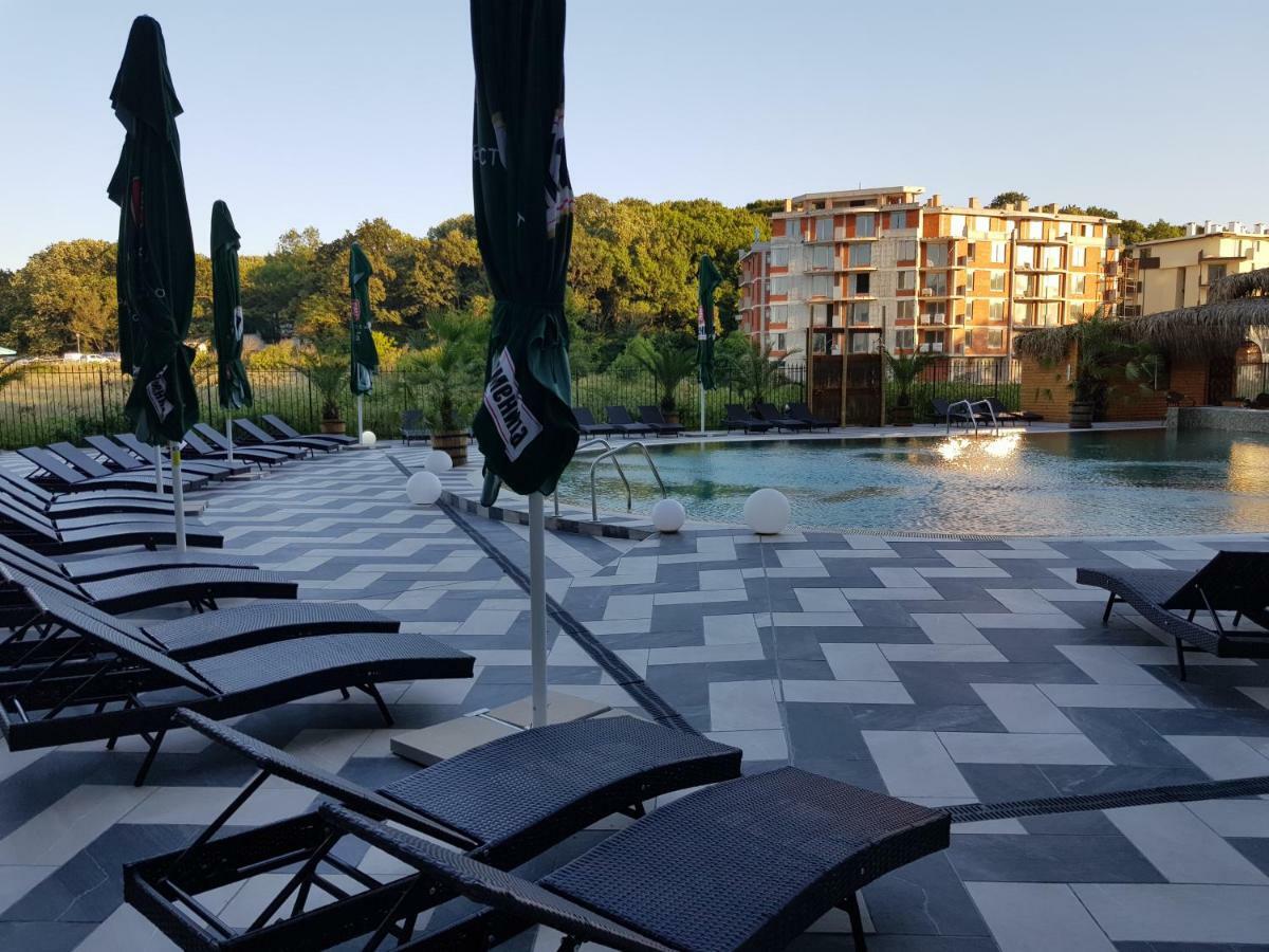 Allure Beach Resort Aparthotel Πριμόρσκο Εξωτερικό φωτογραφία