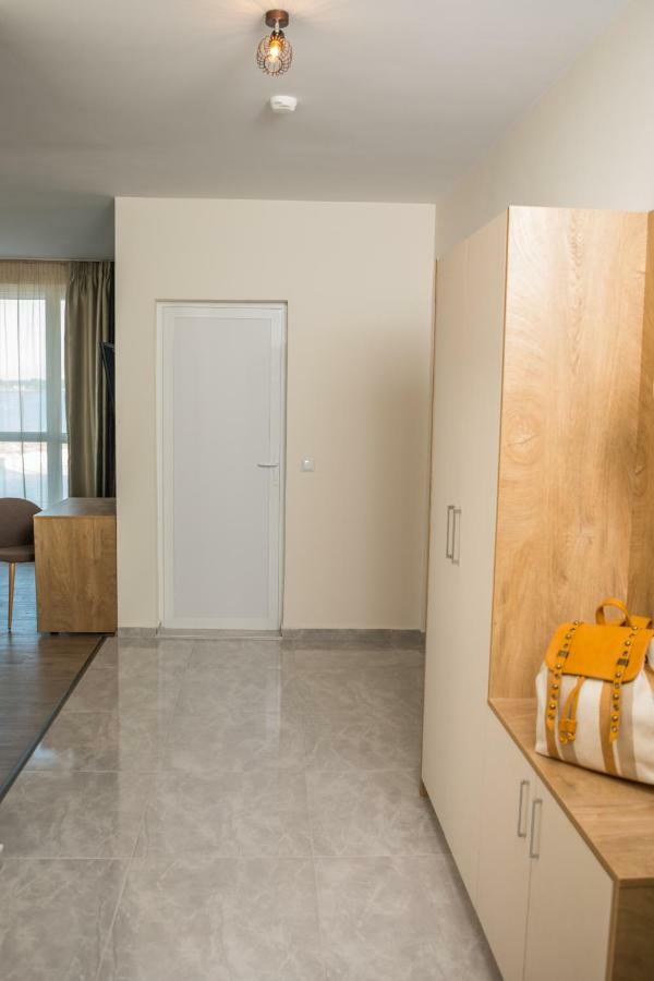 Allure Beach Resort Aparthotel Πριμόρσκο Εξωτερικό φωτογραφία
